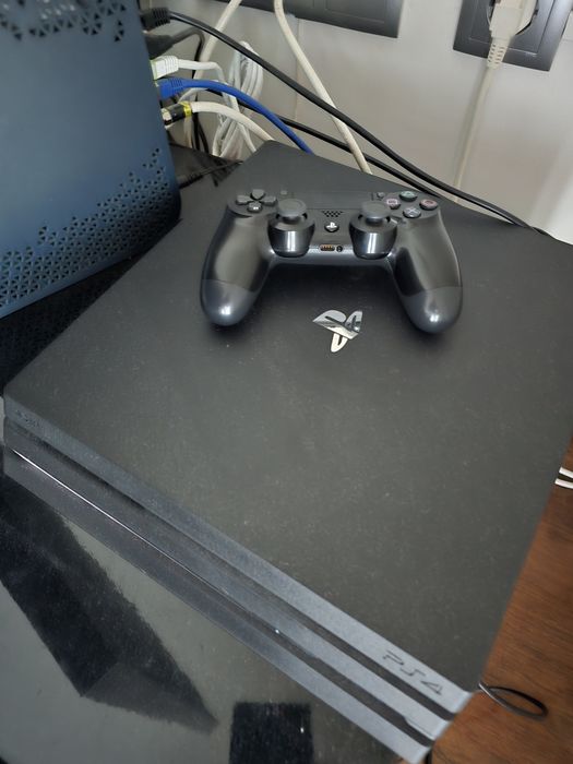 Playstation 4 PS4 PRO 1 TB