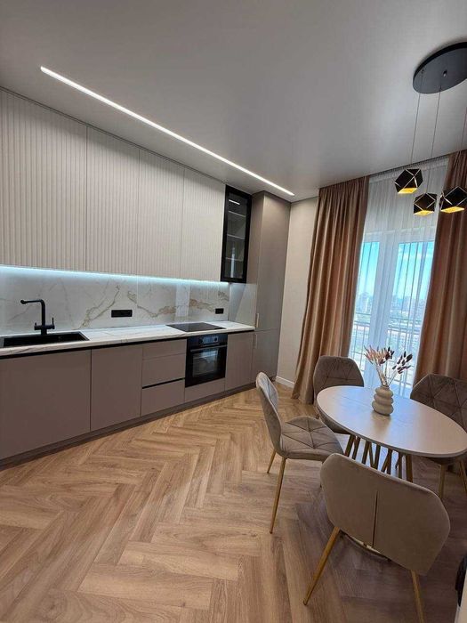 Унікальний комплекс з авторським ремонтом |4 станція Фонтану