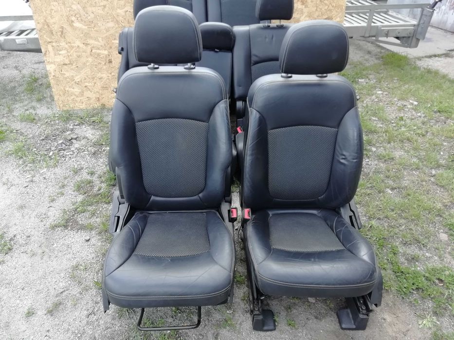 Салон сидіння шкіряні Dodge Journey Crossroad