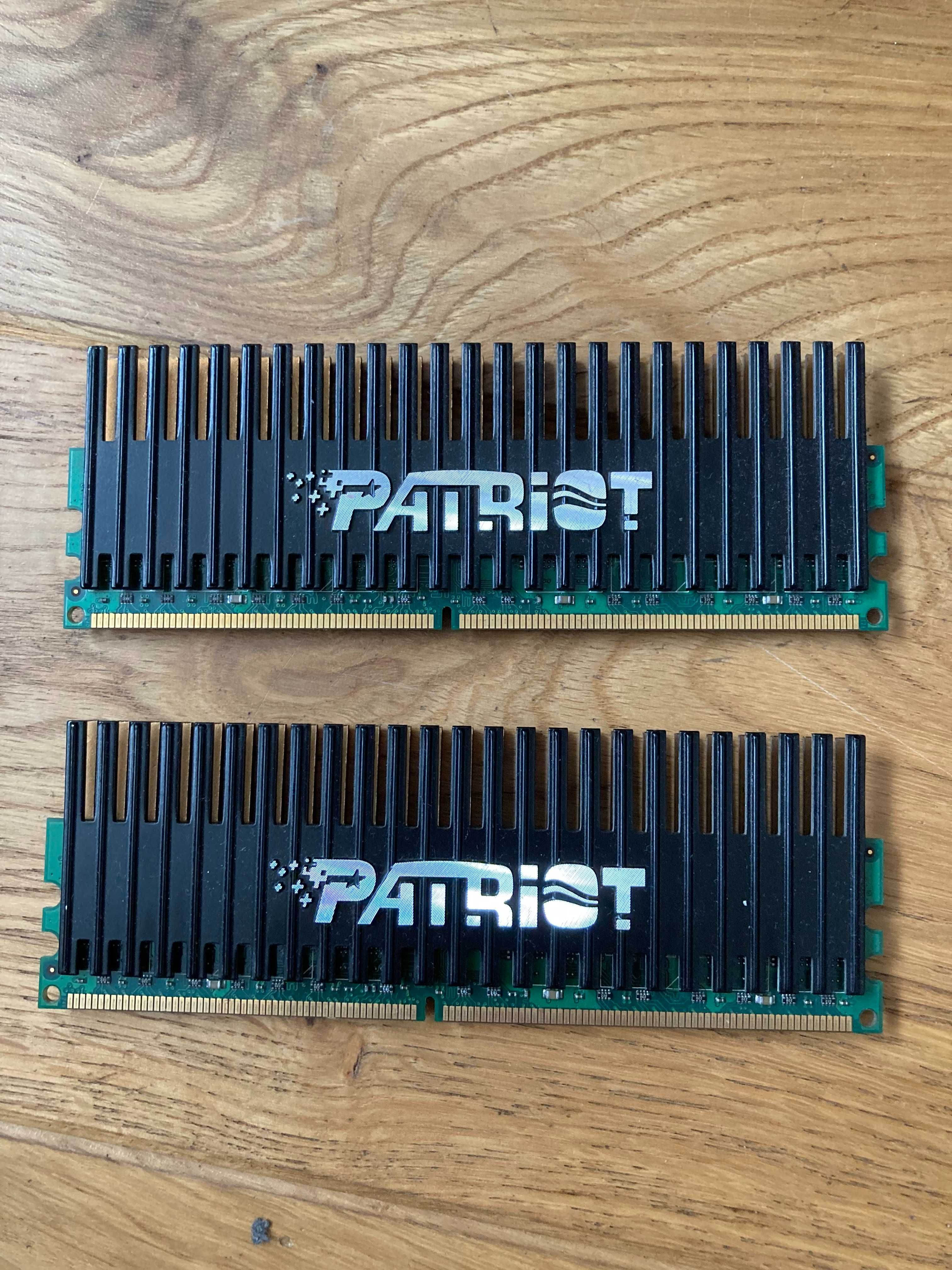 pamięć RAM Corsair 2x1GB DDR3