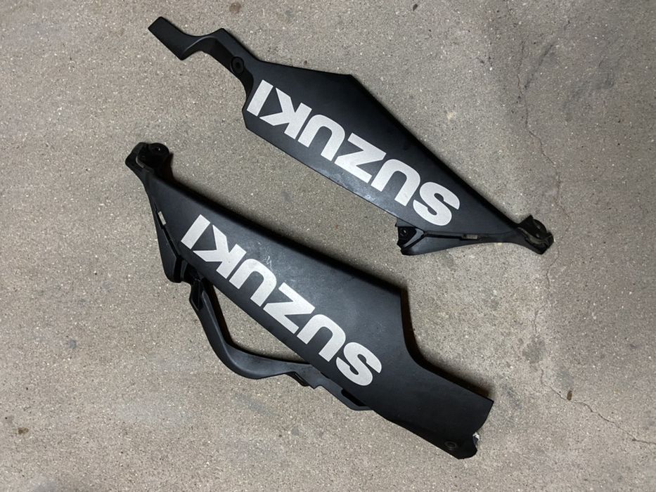 Peças gsxr 600 k7! TUDO NEGOCIÁVEL!!