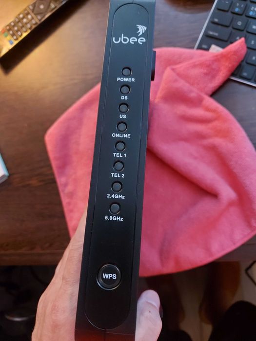 Modem/Router Ubee EVW32C – WIFI 2,4/5GHz  VoIP DOCSIS/EuroDOCSIS 3.0