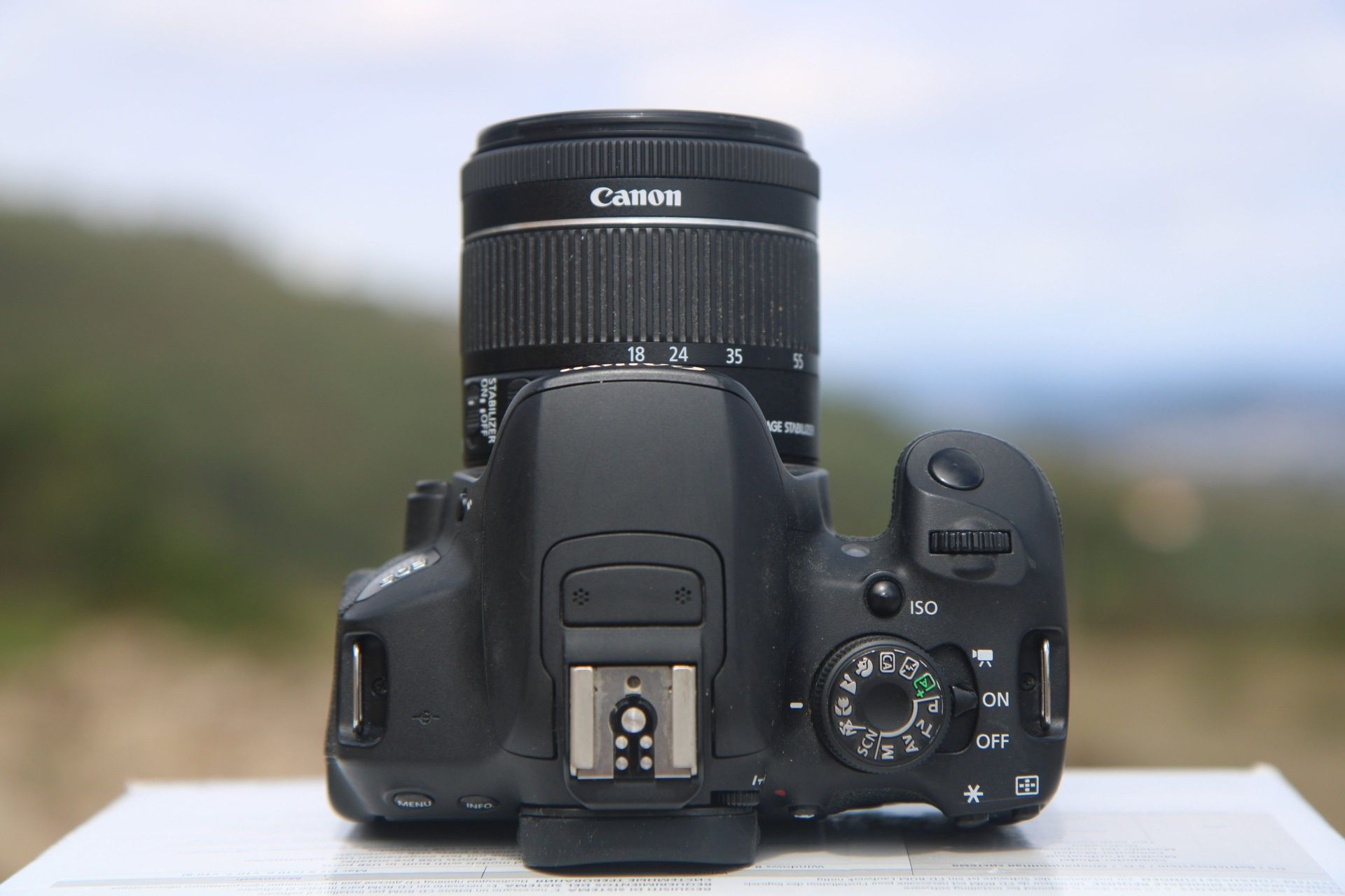 Canon EOS 700D + EFS 18-55mm STM