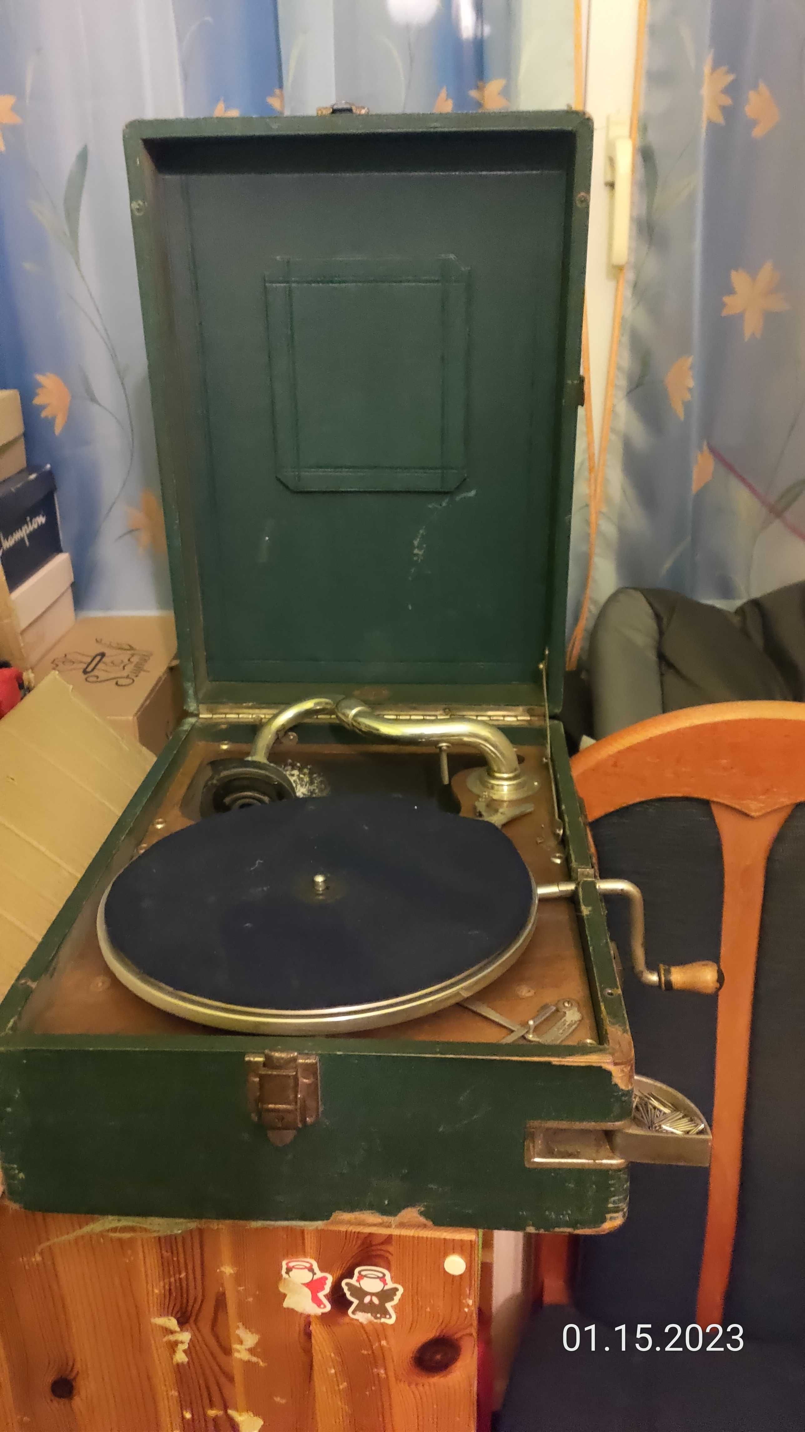 Gramofon Thorens z igłami przedwojenny antyk