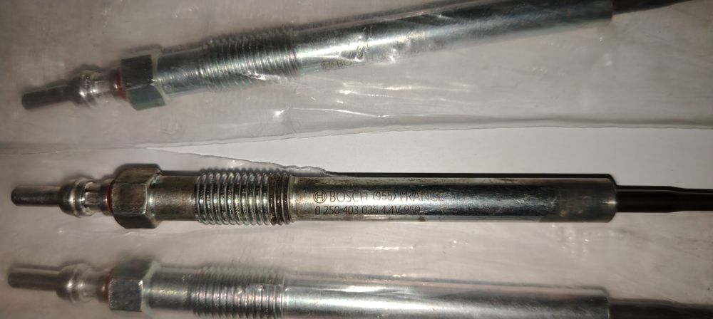 Свеча накаливания Bosch 955 france 0 250 403 026 4.4v 959