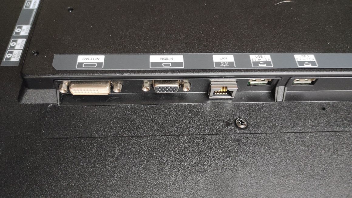 Монітор, Дисплей інформаційний Standalone LG 43" 43SE3B-B