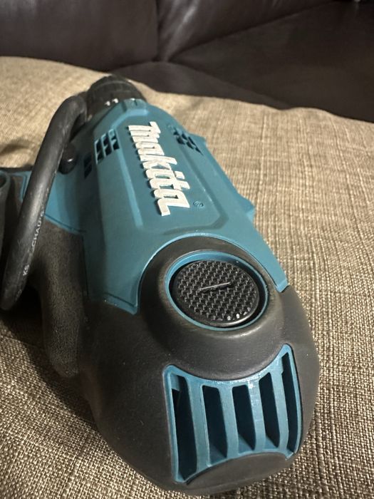 Продам. ударный  шуруповерт макита Оригинал