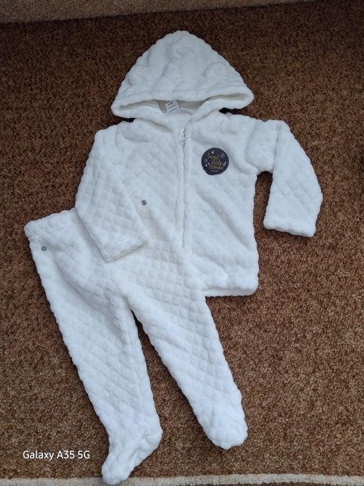 Костюм теплий на 6 місяців