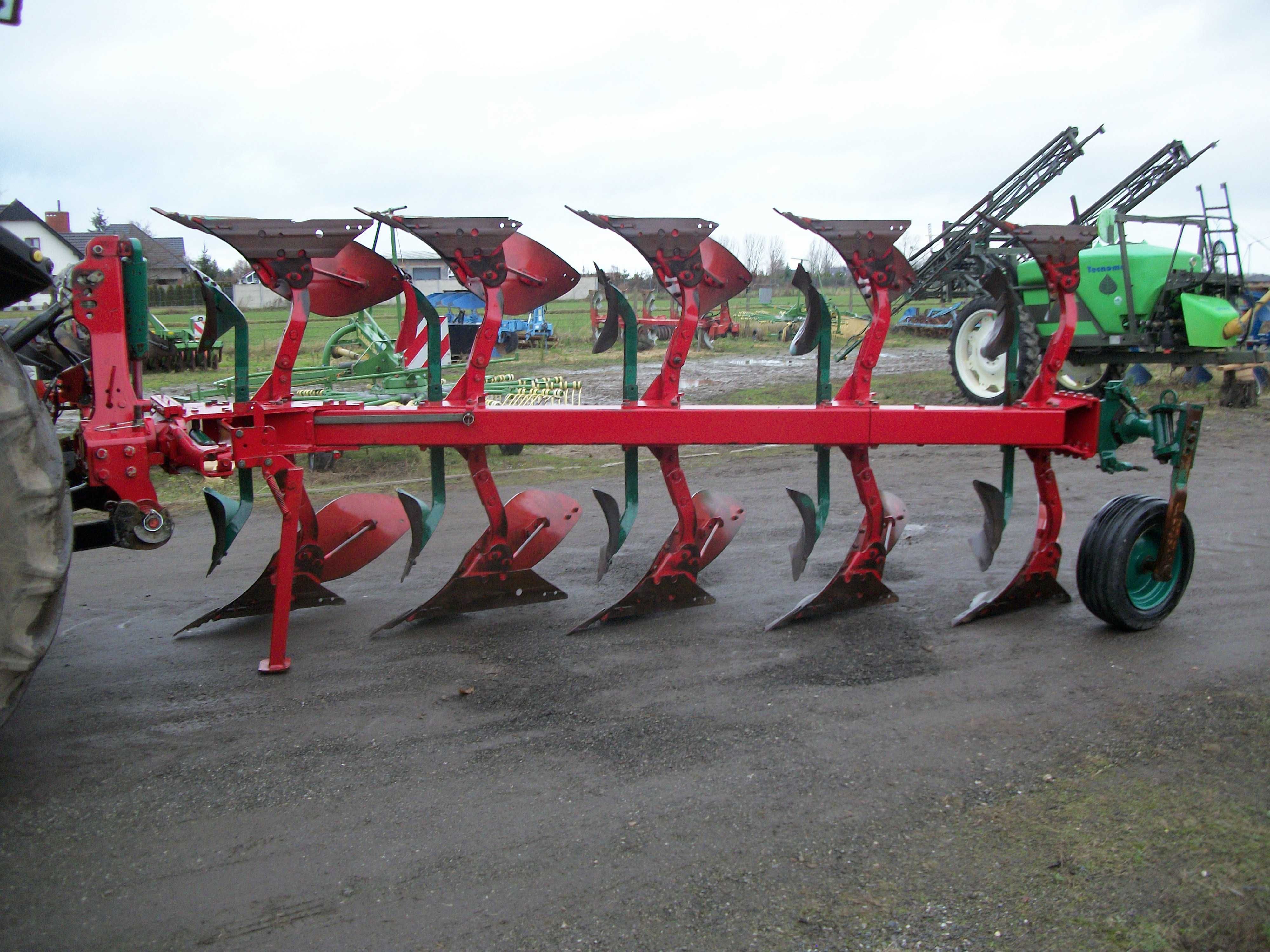 Pług KVERNELAND LM85 2010r