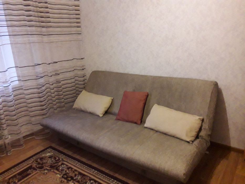 Центр!Здам 2х кімнатну квартиру гостинного типу!