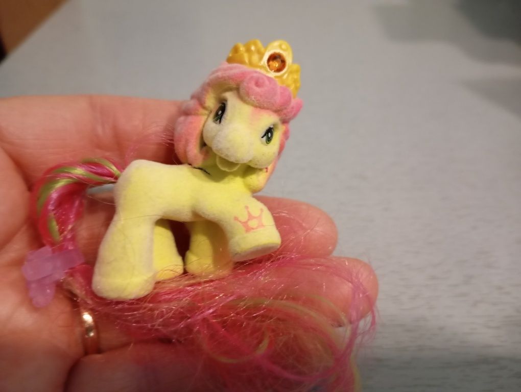 Unicórnios miniaturas