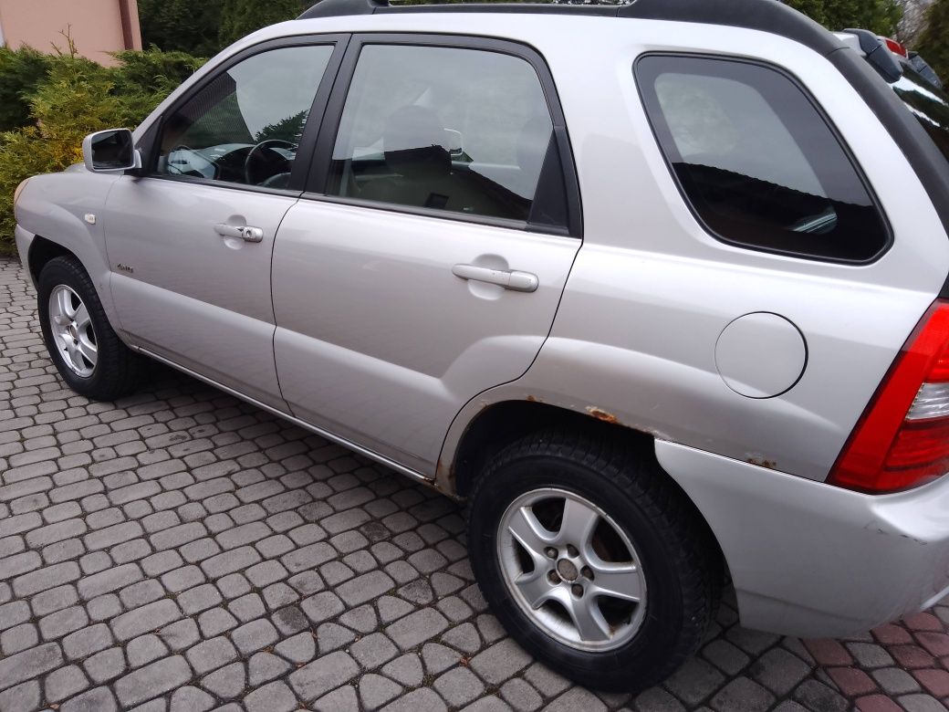 KIA Sportage 4x4 2,0crdi  dlugie oplaty