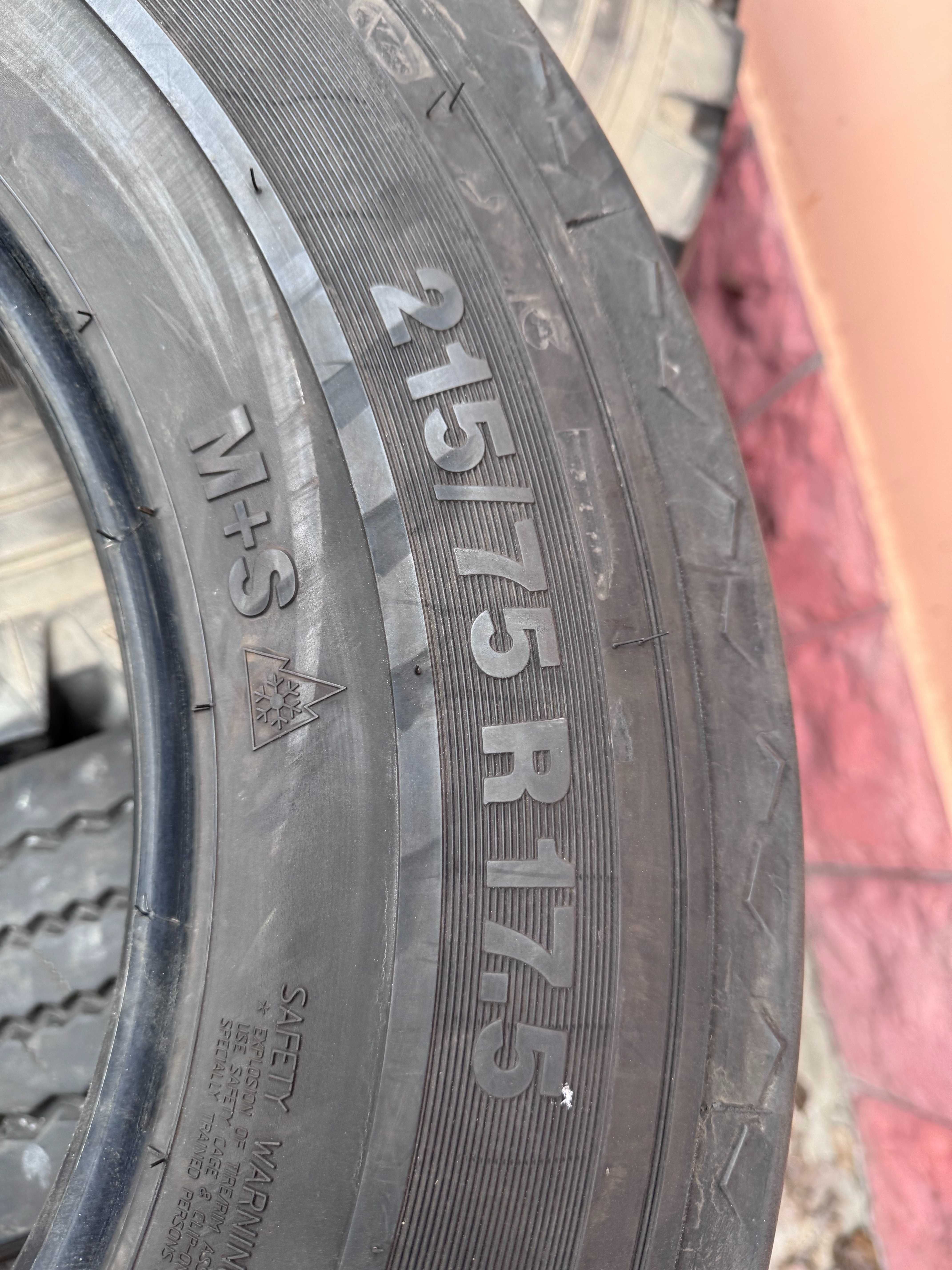 1 вантажна шина SEMPERIT 215/75 R17,5 Runner T3, грузова резина