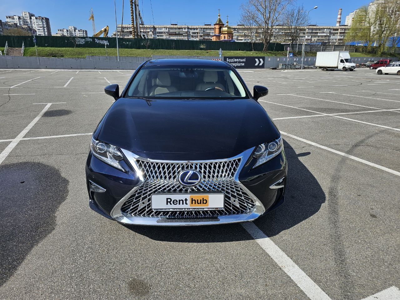Аренда Lexus ES Hybrid + ГБО прокат / оренда авто бизнес класса