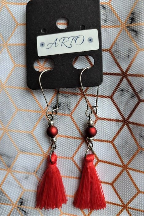 Kolczyki chwosty z koralem czerwone delikatne prezent ślubne