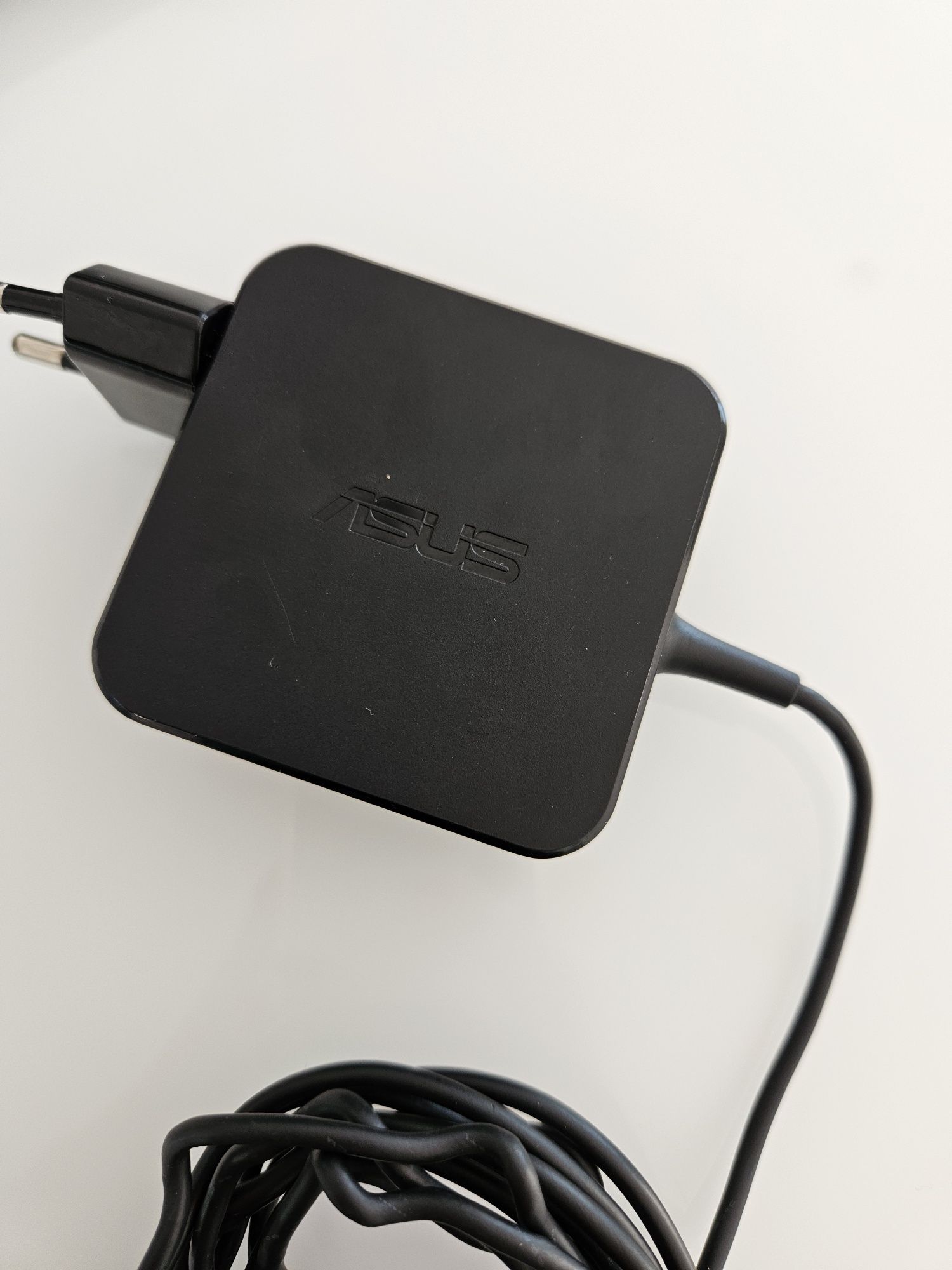 Computador portátil Asus