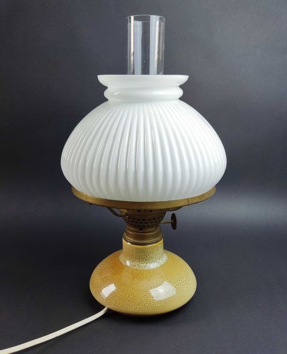 Lampka na podstawie Mirostowice - stan idealny