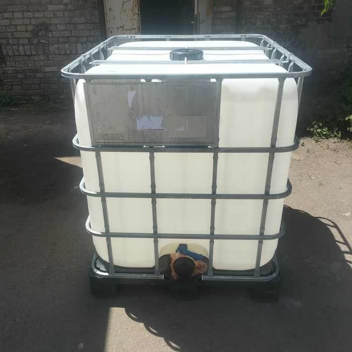 Продам Єврокуб з під клею пва можна відмить .