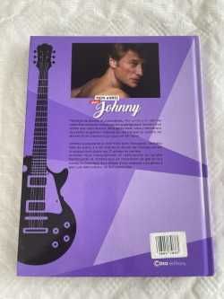 Livro Mon année avec Johnny Relié 
de Laurent Lavige (Auteur)