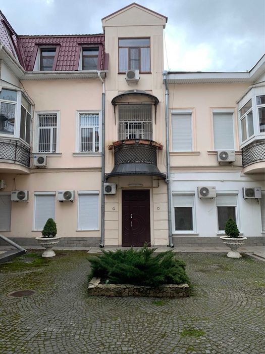 3-х комнатная квартира. Маразлиевская. Парк Шевченко. Новый ремонт.