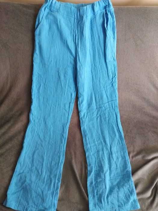 MOHITO. Spodnie damskie.