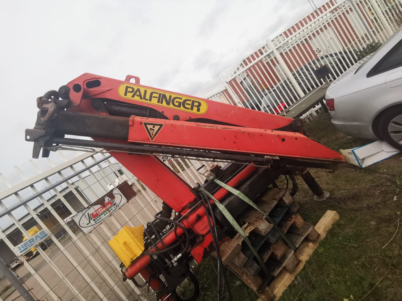 HDS Palfinger PK 7000A