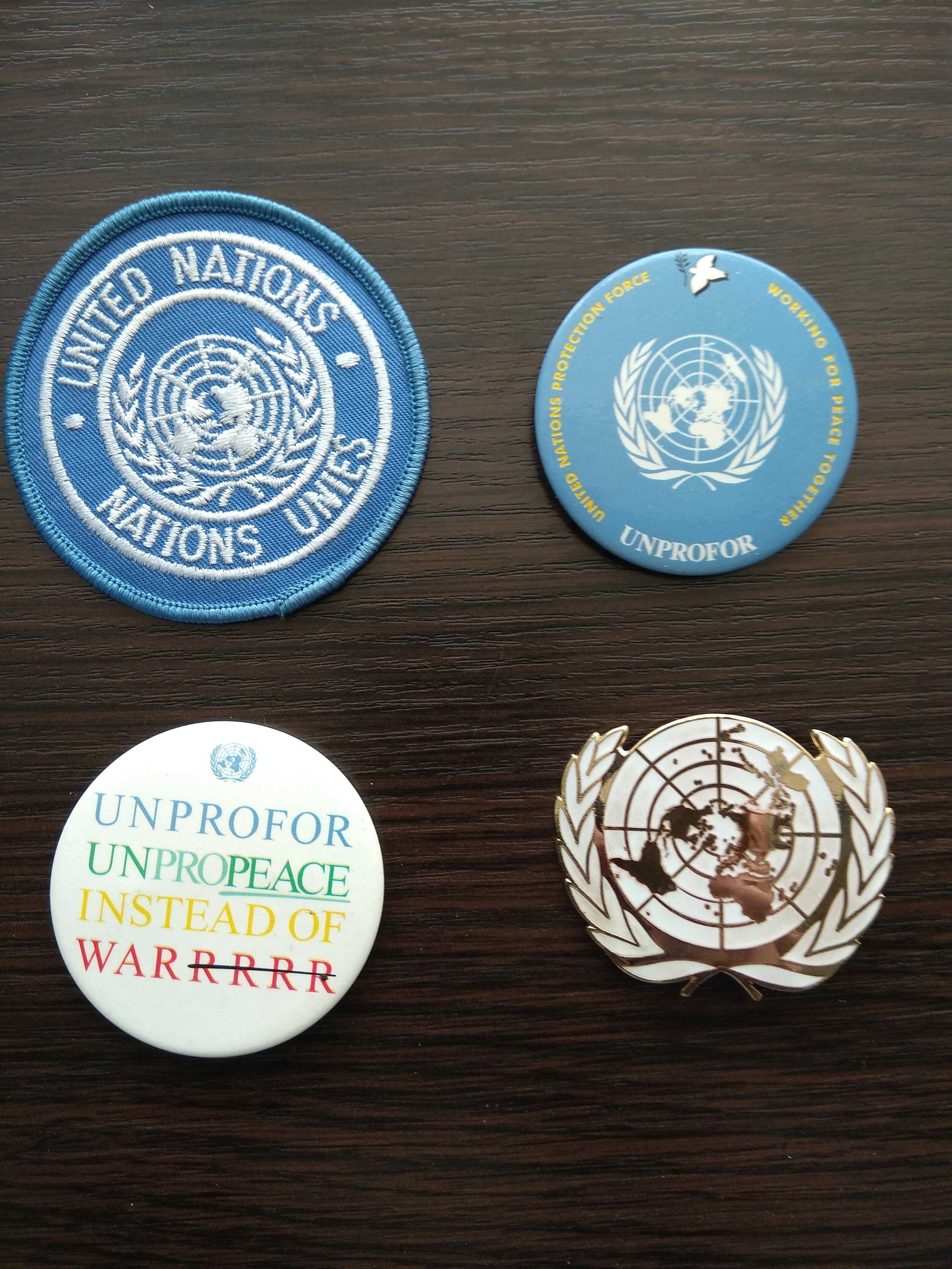 комплект значков миротворческой миссии ООН UNPROFOR и эмблемы ООН
