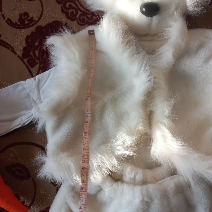 Прокат новорічного карнавального костюма зайчик