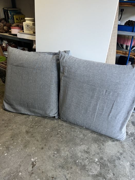 2 almofadões cinzentos grandes