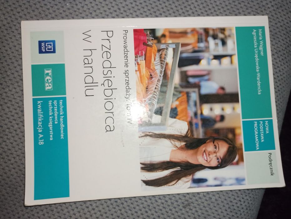 Podręcznik "Przedsiębiorca w handlu". Niska cena!