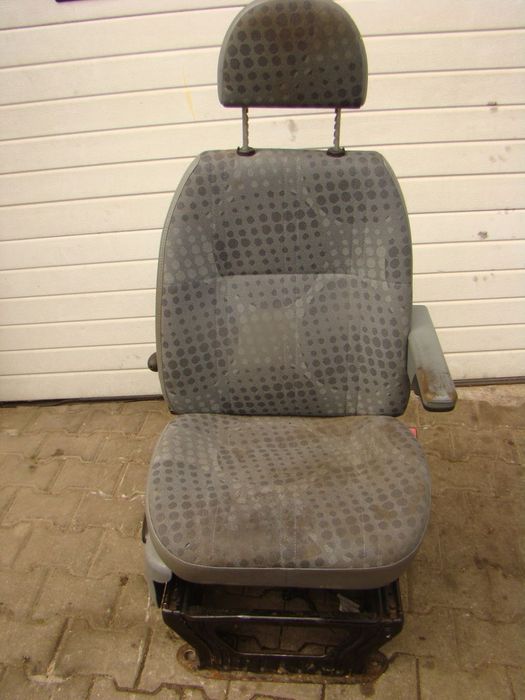 Fotel prawy pasażera pojedyńczy Ford Transit MK7 2006 - Camper Kamper