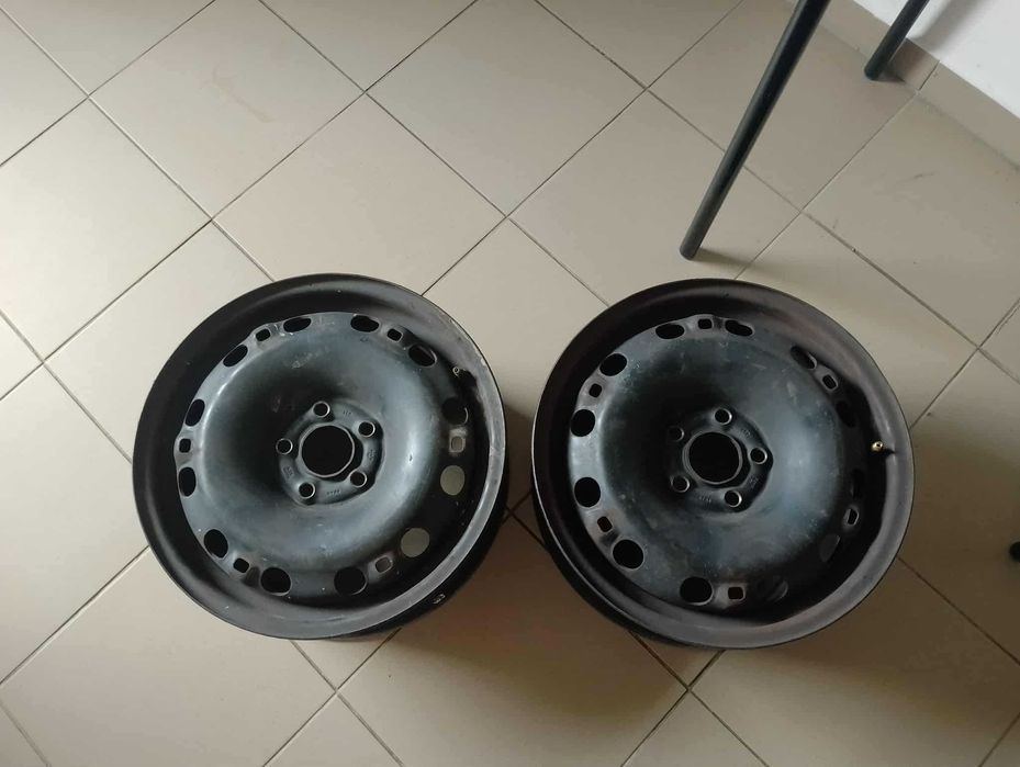 Sprzedam felgi stalowe rozmiar 15/5x100/et43