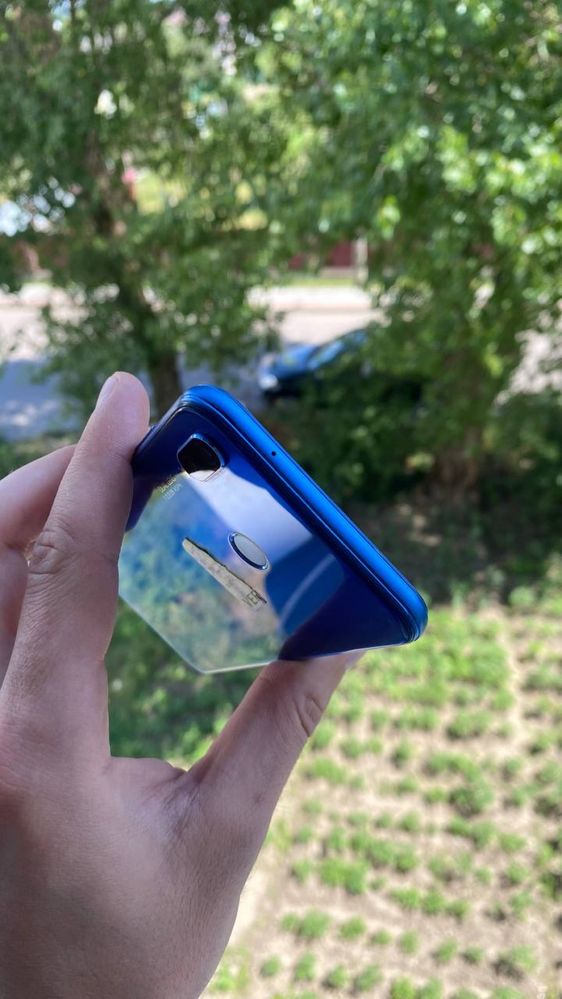 Телефон Huawei P20 Lite 4/64gb