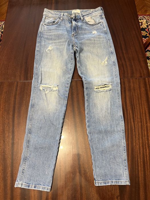 Джинсы женские, Colin’s фирма