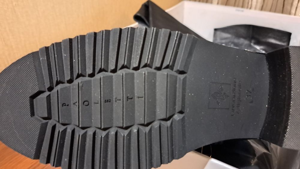 Нові жіночі чоботи єврозима