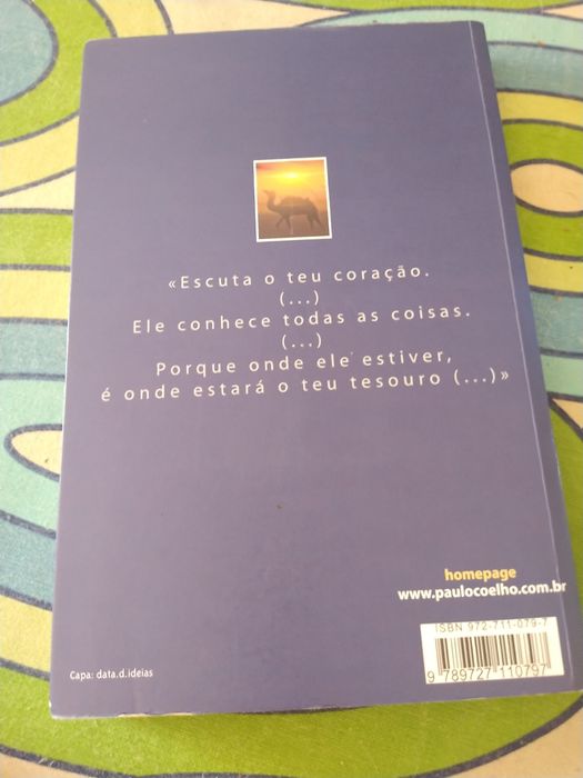 Vários livros usados