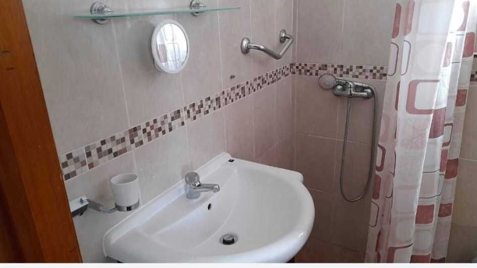 Olhão: Quarto em suite, boa qualidade e boa localização