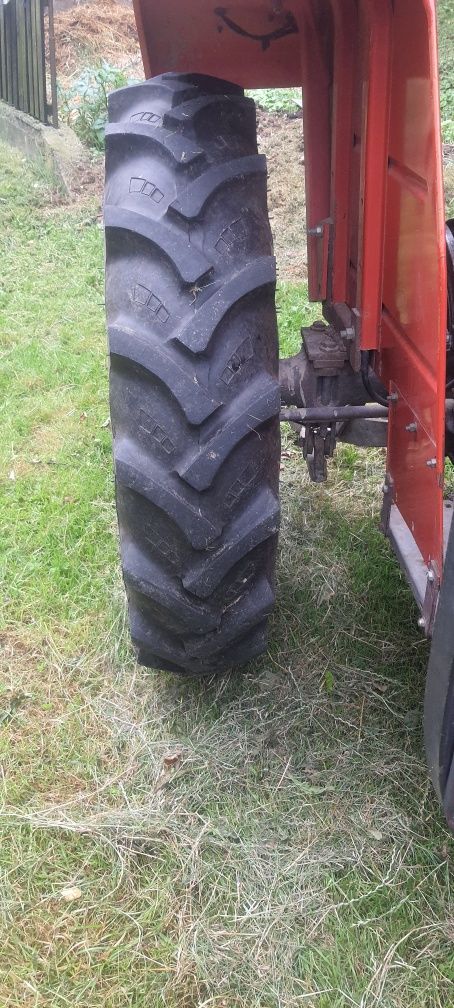 Massey Ferguson MF 235,240