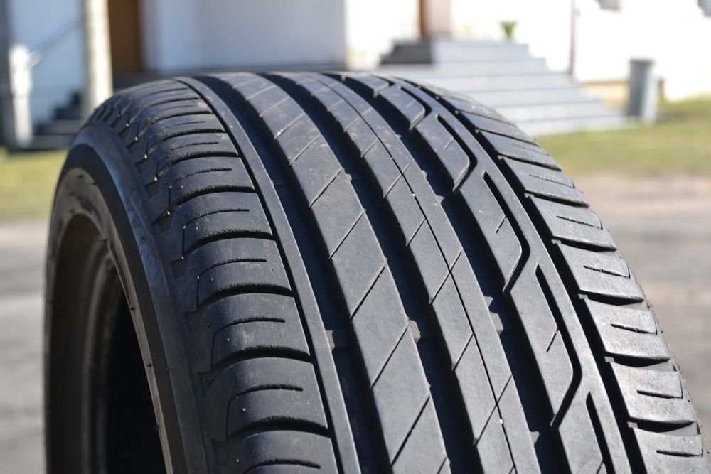 Opony 215/50/18 Bridgestone 2szt Letnie