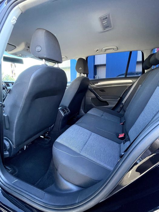 Volkswagen Golf Vll