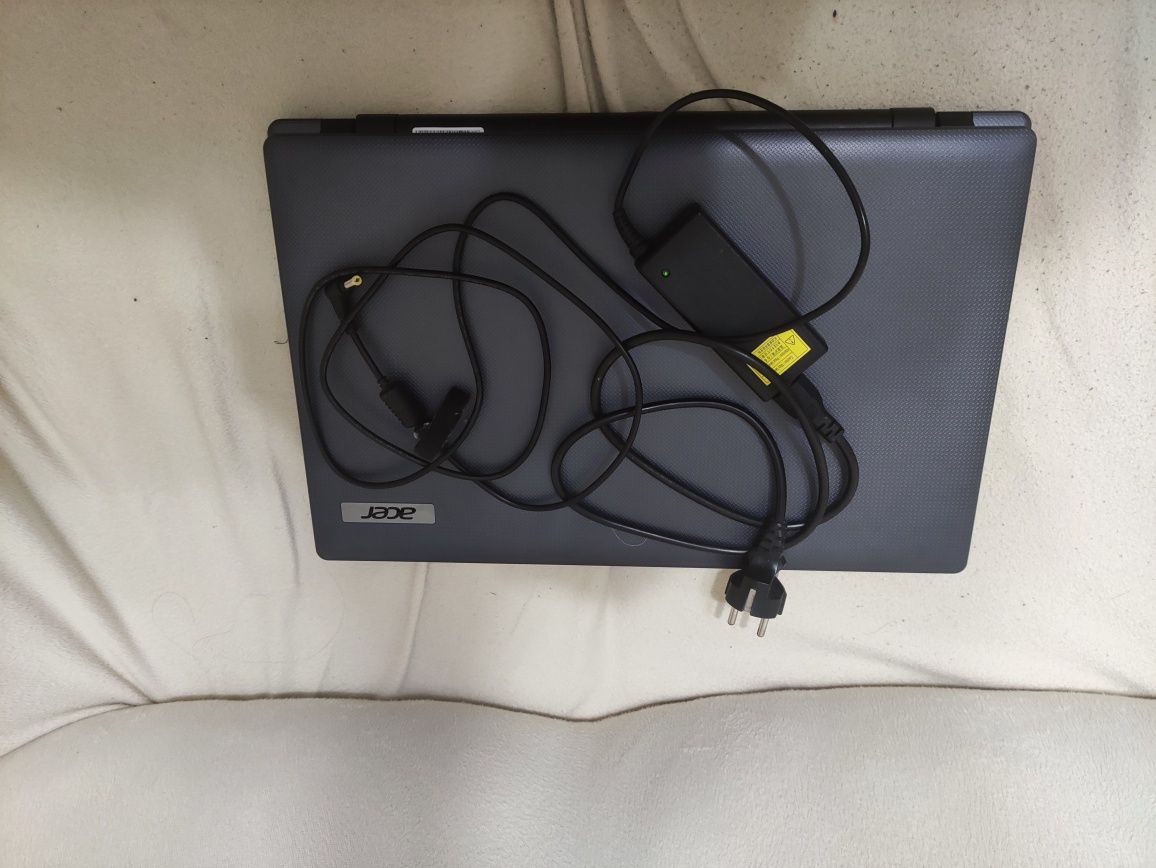 Acer Aspire 7250G