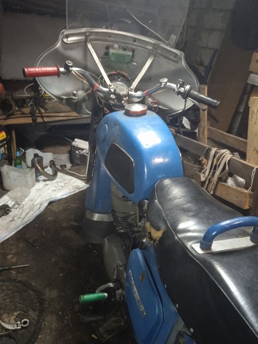 Продам ИЖ планета 3