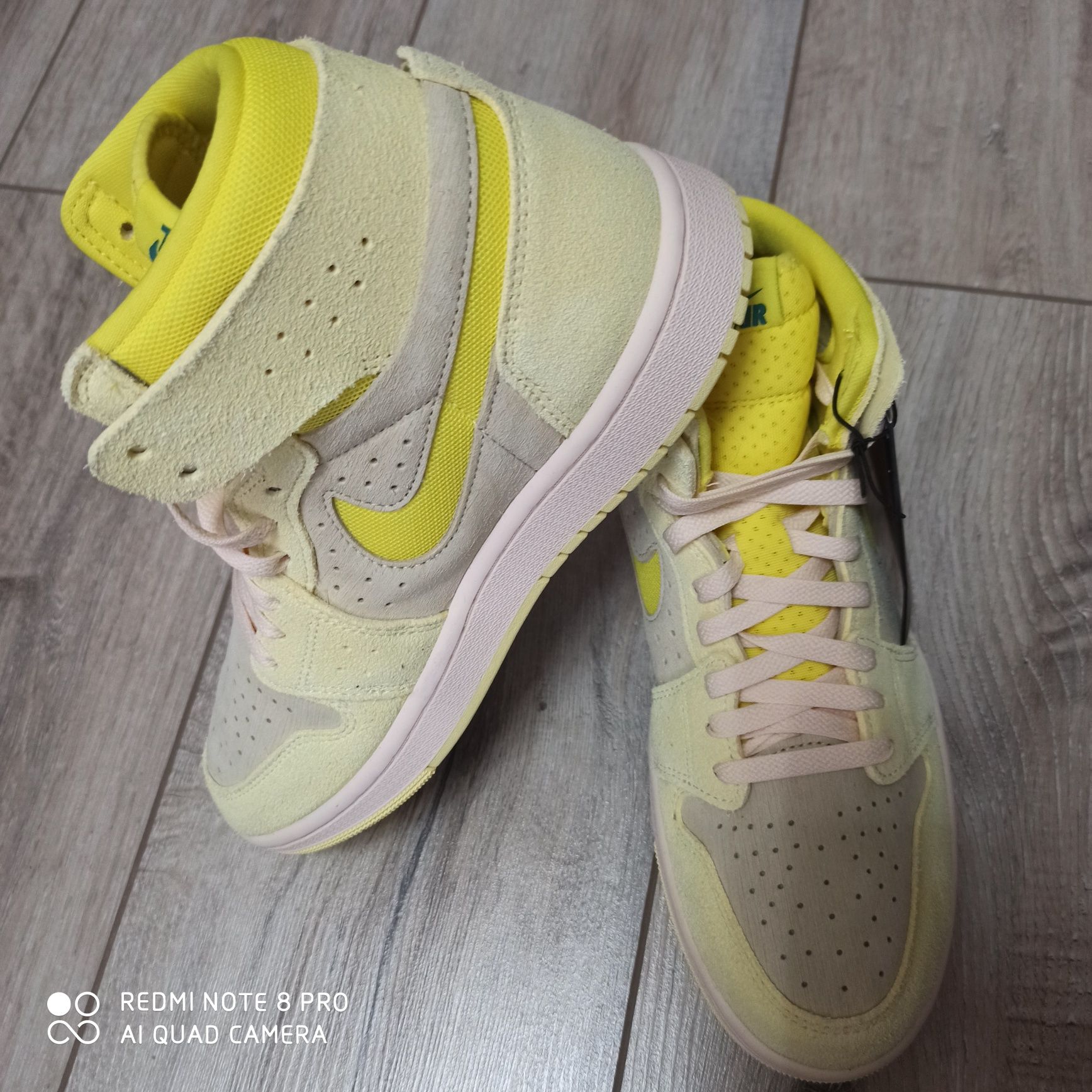 Оригінальні жіночі кросівки Air Jordan 1 Zoom CMFT 2(DV1305-800)