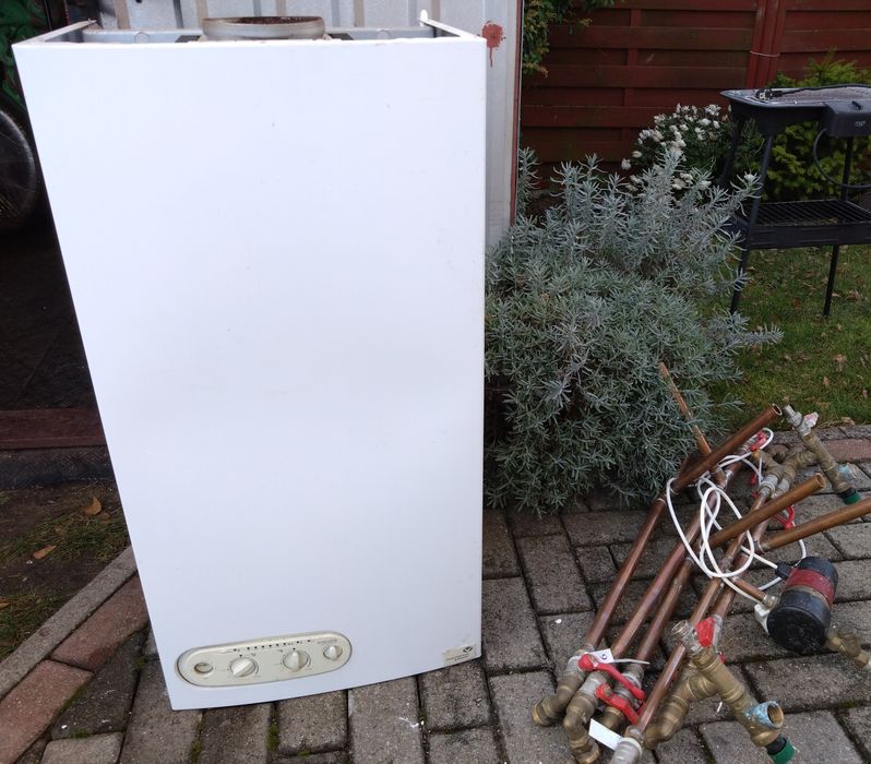 Piec gazowy Elexia, cena złomu