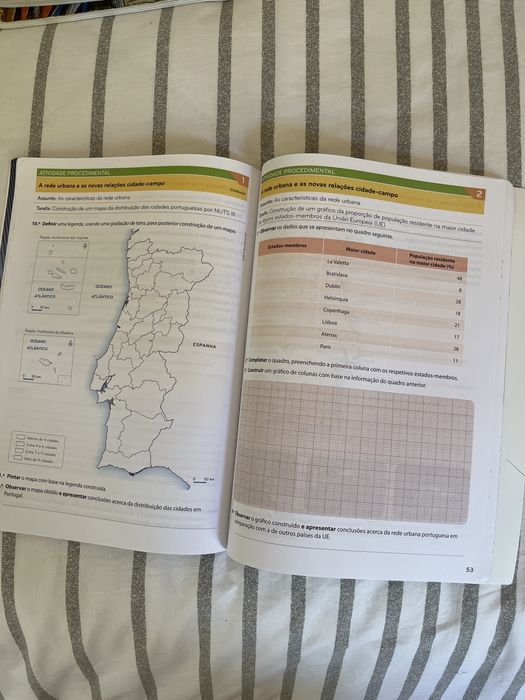 Caderno de atividades Descobrir Portugal 11°Ano - Geografia A