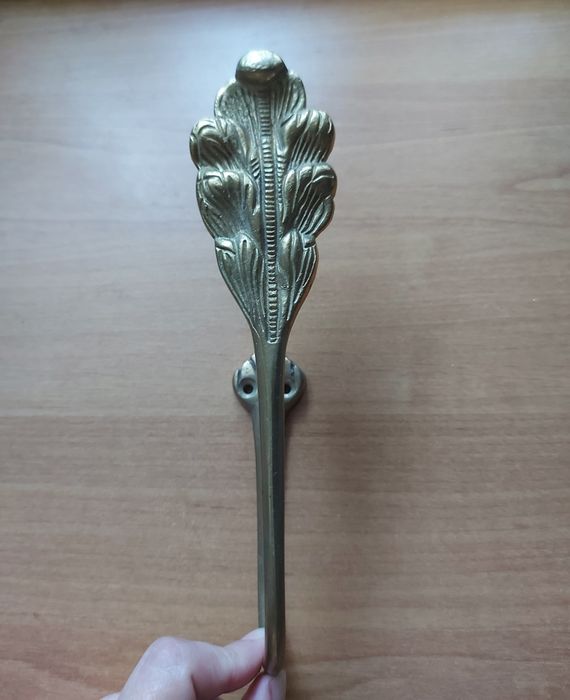 Французский бронзовый подхват для штор