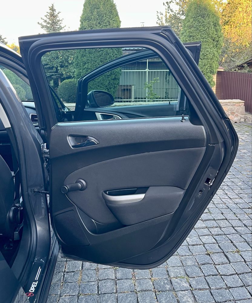 ASTRA J 1.7 cdti
