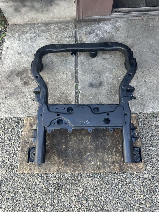 Підрамник Балка Транспортер Т-5 Multivan Transporter T-5