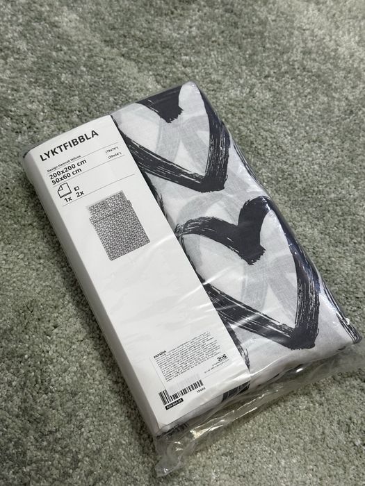 Постільна білизна IKEA