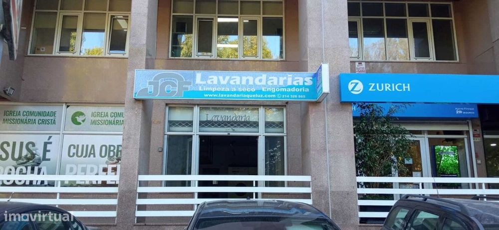Loja transformada em apartamento T1